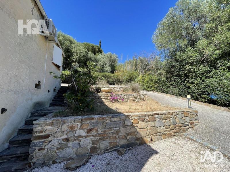 Local commercial - 678 m²