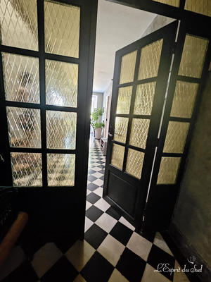 Maison - 230 m² - 7 pièces