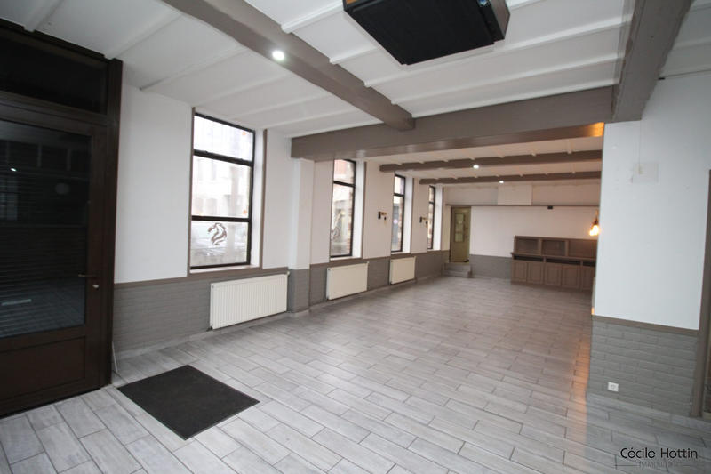 Maison ancienne - 350 m² - 10 pièces