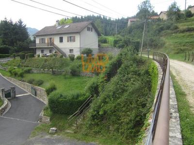 Maison - 147 m² - 6 pièces