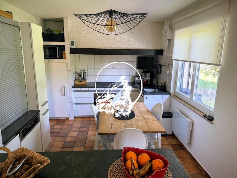 Maison - 98 m² - 5 pièces