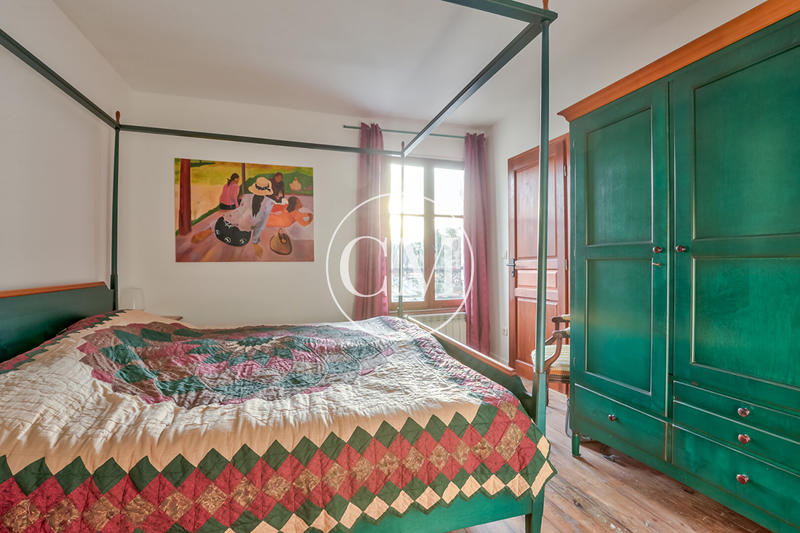 Appartement - 102 m² - 5 pièces