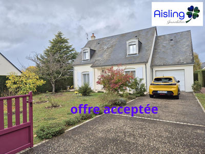 Maison traditionnelle - 110 m² - 5 pièces