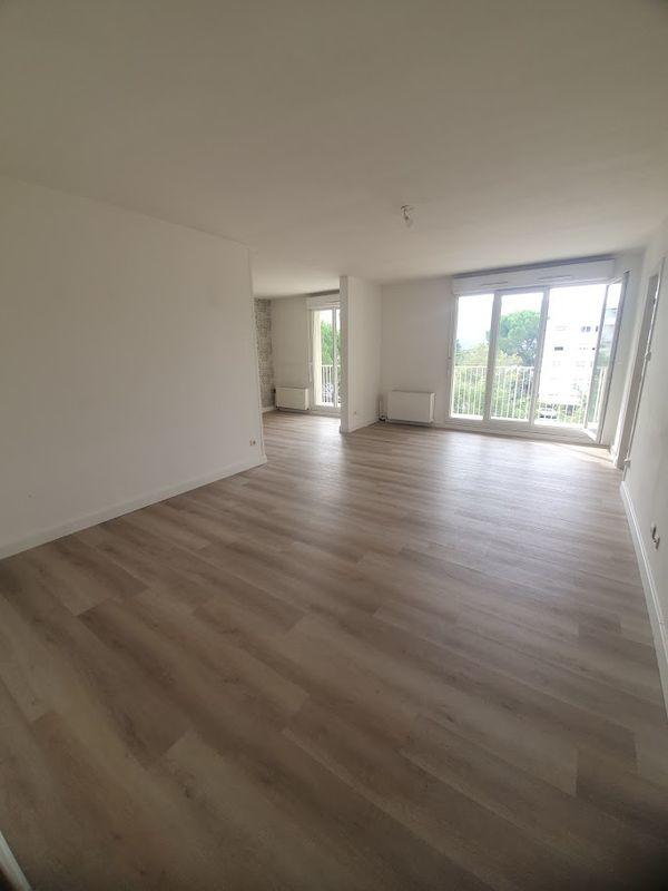 Appartement - 101 m² - 5 pièces
