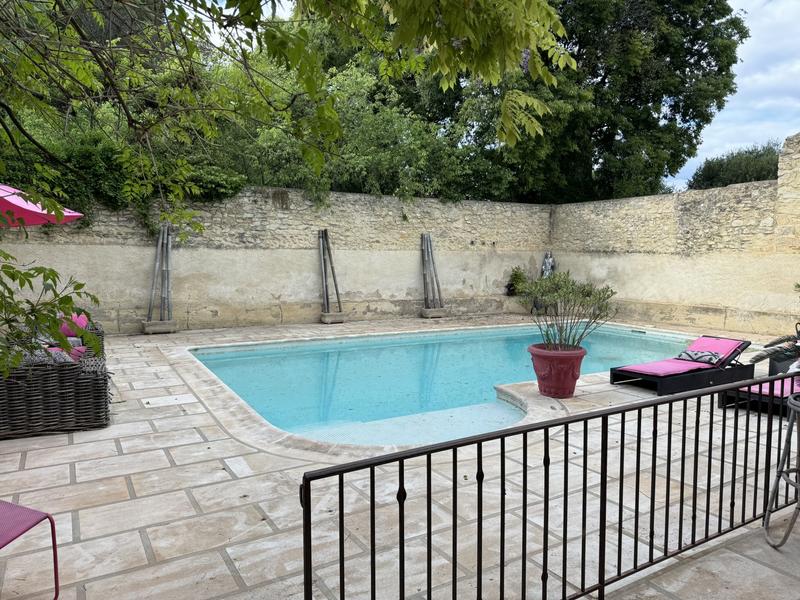 Maison ancienne - 220 m² - 4 pièces