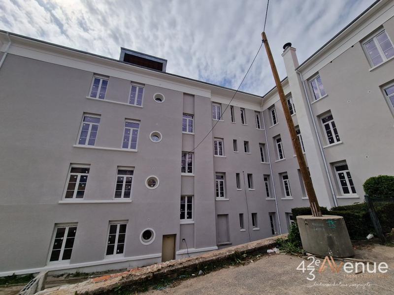 Appartement - 121 m² - 4 pièces