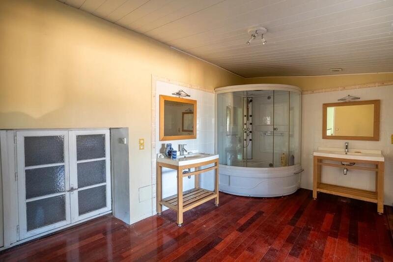 Appartement - 100 m² - 4 pièces