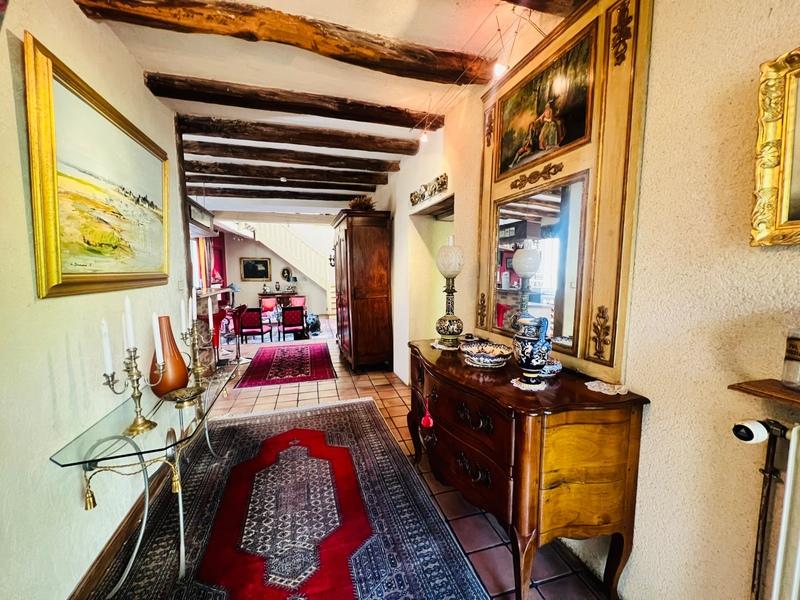 Maison bourgeoise - 212 m² - 6 pièces