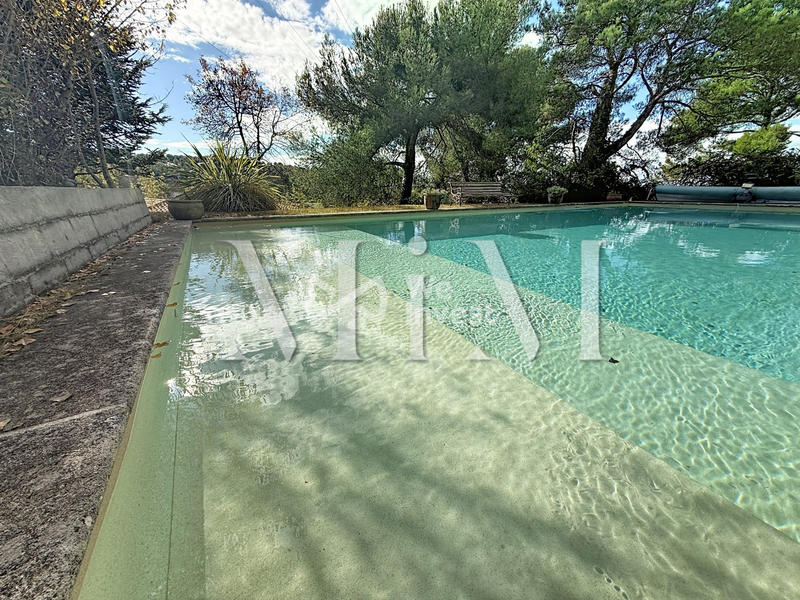 Maison - 191 m² - 5 pièces