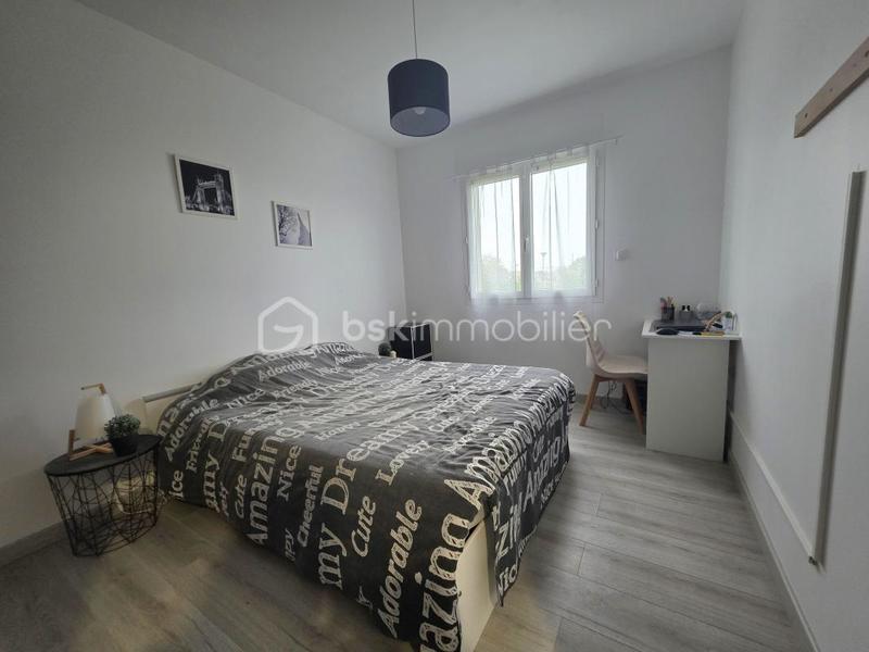 Maison - 93 m² - 4 pièces