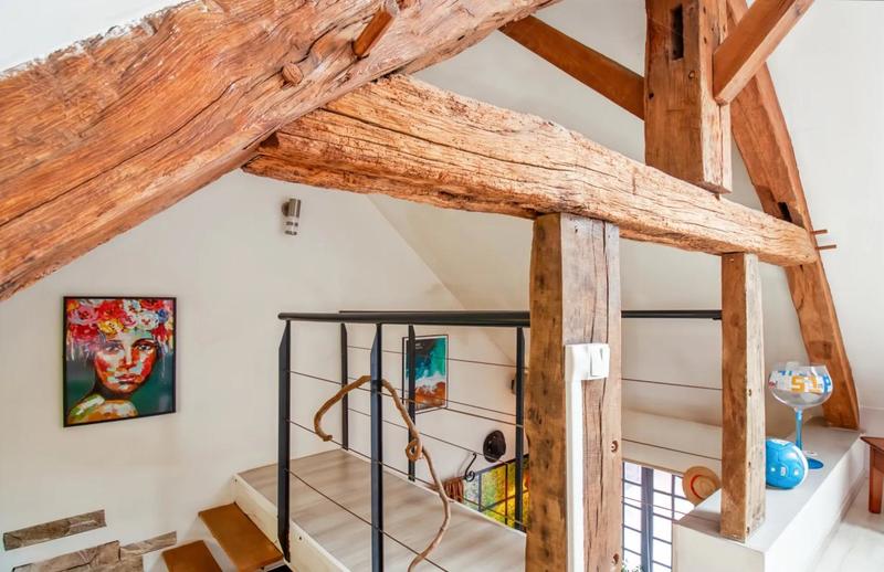 Maison - 270 m² - 6 pièces