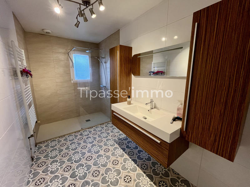 Maison - 143 m² - 6 pièces