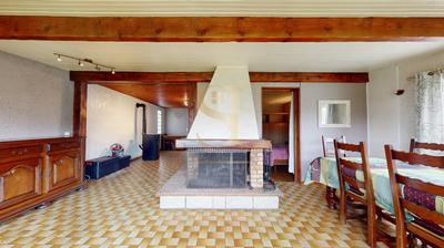 Maison - 77 m² - 4 pièces