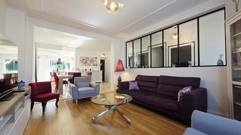 Maison - 144 m² - 6 pièces