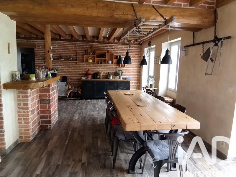 Maison - 140 m² - 7 pièces