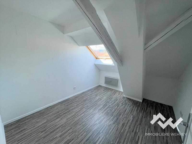 Appartement - 85 m² - 4 pièces