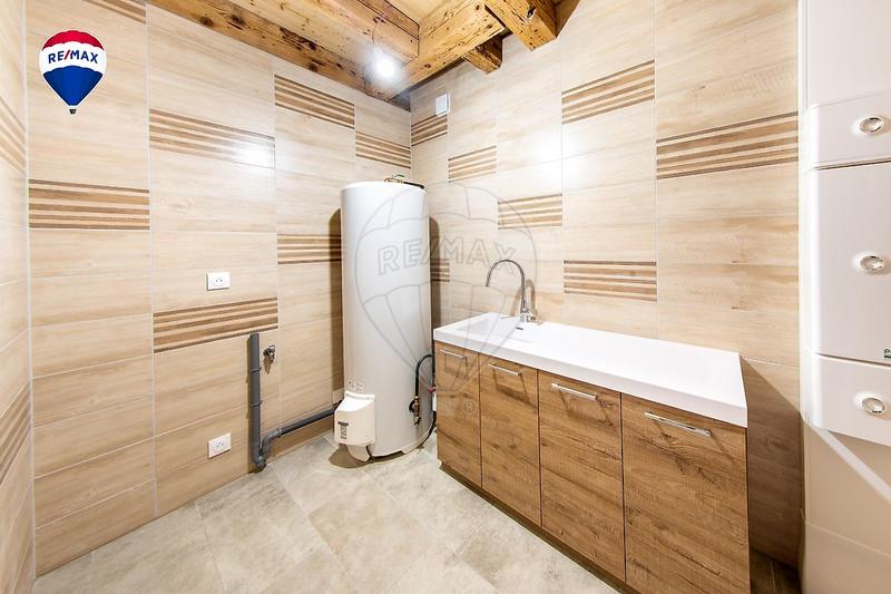 Immeuble - 477 m² - 15 pièces