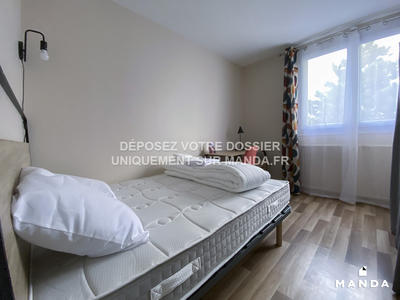 Chambre - 9 m² - 4 pièces