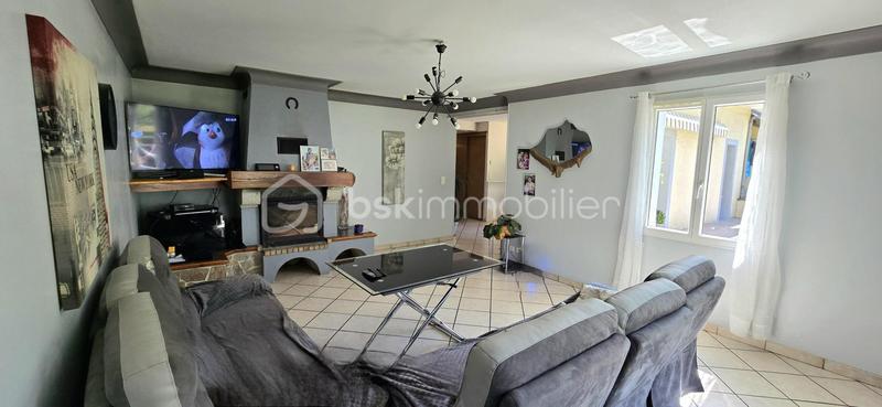 Maison de village - 226 m² - 9 pièces