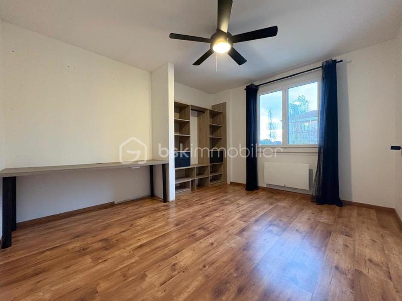 Appartement - 95 m² - 3 pièces