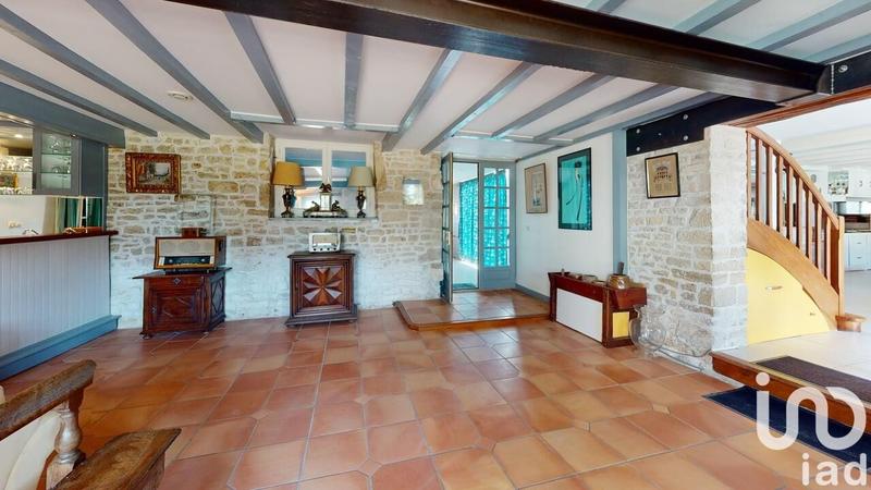 Maison - 345 m² - 15 pièces