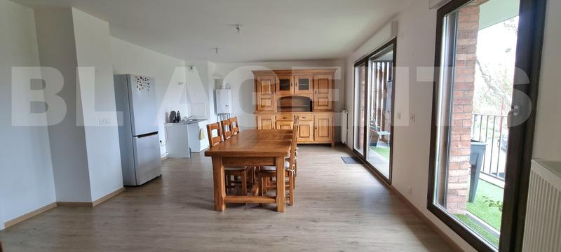 Appartement - 72 m² - 3 pièces