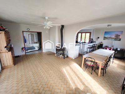 Maison - 200 m² - 10 pièces