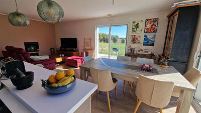 Maison - 79 m² - 3 pièces