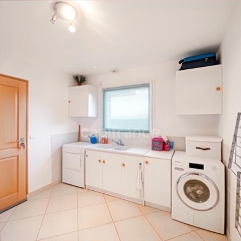 Maison - 179 m² - 8 pièces