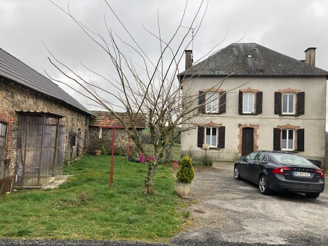 Maison - 157 m² - 7 pièces
