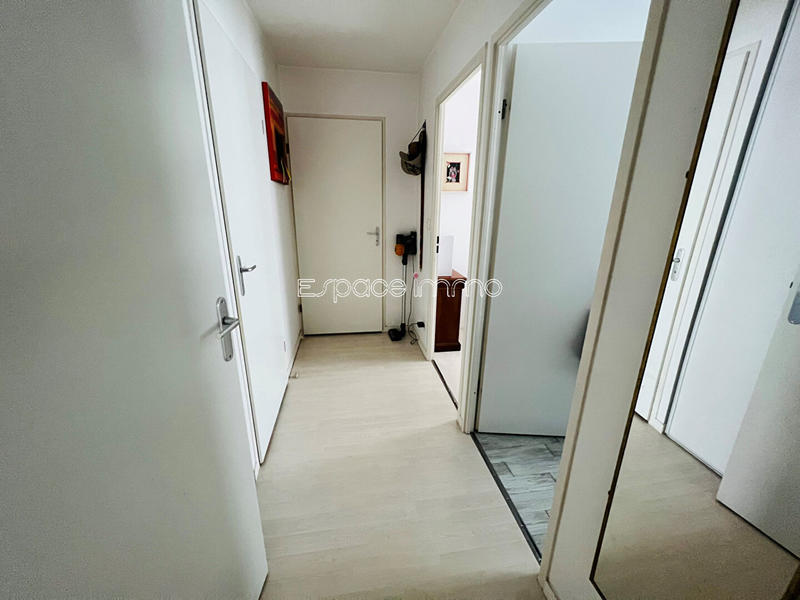Appartement - 67 m² - 3 pièces