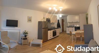 Chambre - 9 m² - 1 pièce