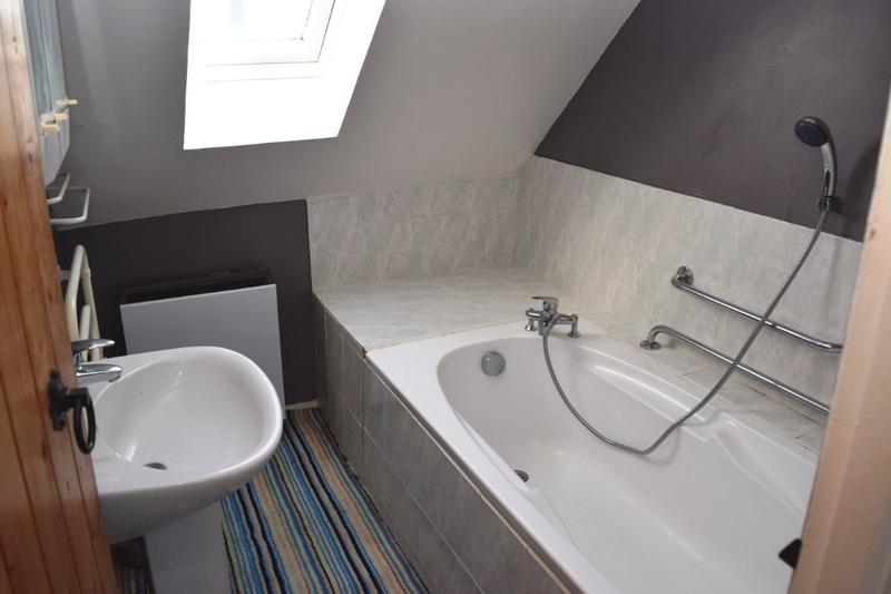 Maison - 74 m² - 5 pièces