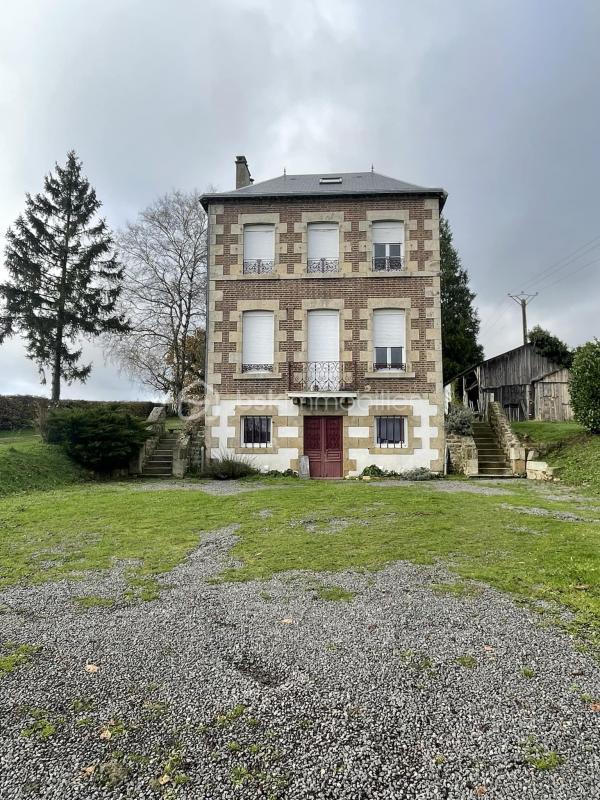 Maison en pierre - 86 m² - 3 pièces