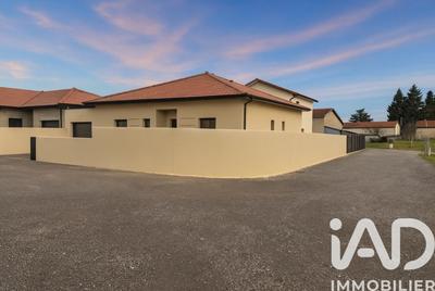 Maison - 117 m² - 4 pièces