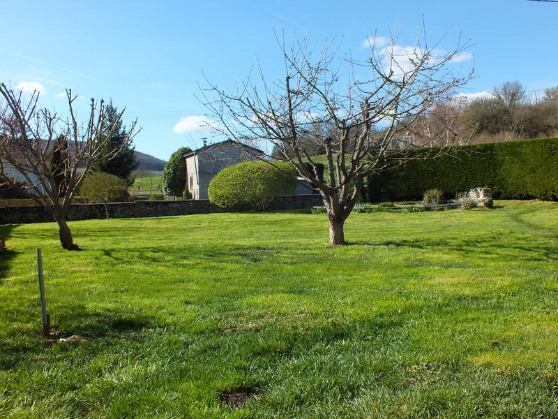 Maison en pierre - 310 m² - 8 pièces