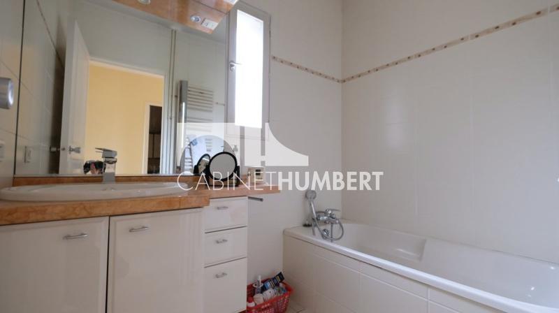 Appartement - 144 m² - 6 pièces