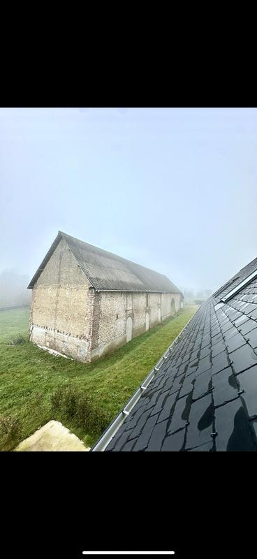 Maison traditionnelle - 340 m² - 5 pièces