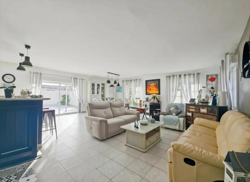 Maison - 130 m² - 5 pièces