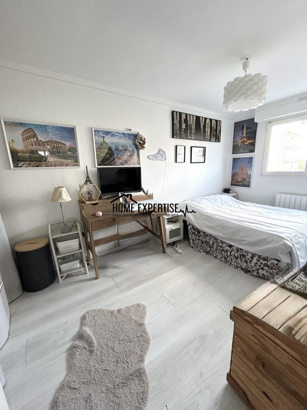 Appartement - 102 m² - 4 pièces