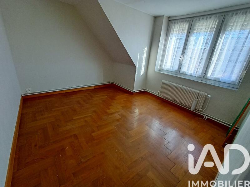 Maison - 95 m² - 5 pièces