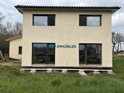 Villa - 107 m² - 4 pièces