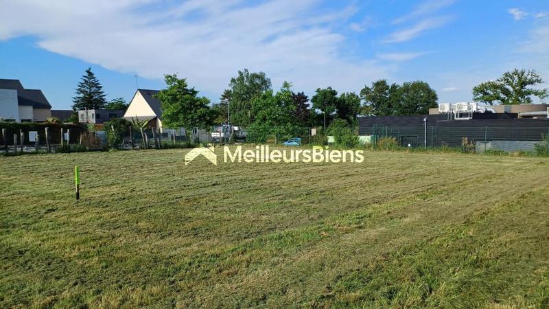 Terrain constructible - 640 m²