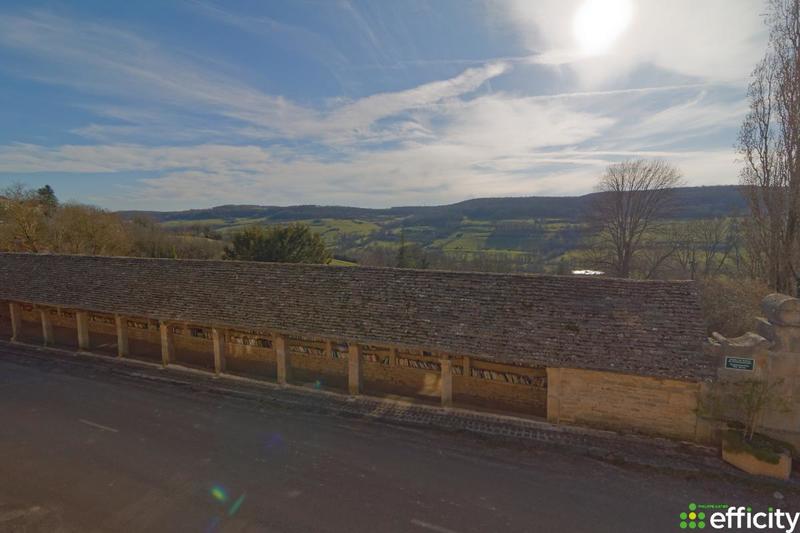 Maison - 128 m² - 7 pièces