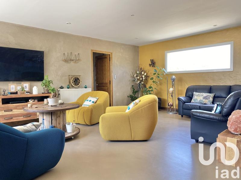 Maison - 288 m² - 6 pièces