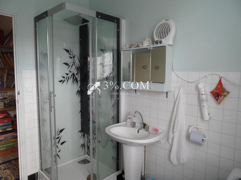 Propriété - 237 m² - 8 pièces