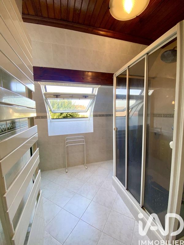 Maison - 129 m² - 6 pièces