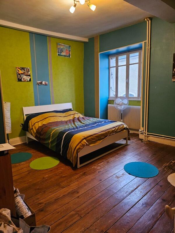 Propriété - 148 m² - 8 pièces