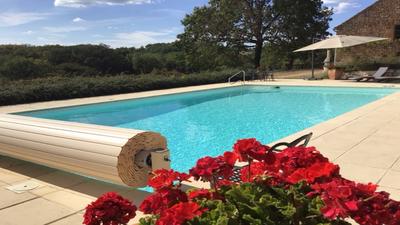 Propriété - 340 m² - 9 pièces