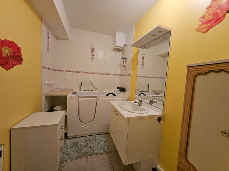 Appartement - 74 m² - 2 pièces